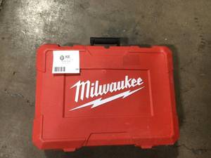 lot 50 image: Milwaukee 1-18 in. SDS-Plus Rotary Hammer used customer return review pictures