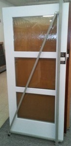 lot 31 image: Bayer 3 Window Slab Door, Exterior.
