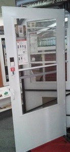 lot 71 image: Larson Single Vent Storm Door.