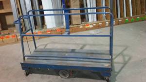 lot 532 image: (6) Wheel Lumber Cart.