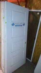 lot 580 image: 36-Inch Exterior Door 4 Panel