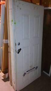 lot 581 image: 36-Inch Exterior Door 6 Panel