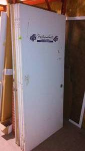 lot 582 image: 36-Inch Exterior Door Flat