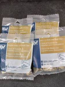 lot 225 image: Shelf Clips 48
