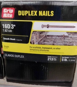 lot 319 image: Grip Rite Duplex Nails (6) 30 pounds