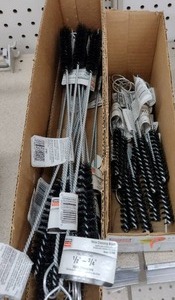 lot 367 image: Hole Cleaning Brushes.