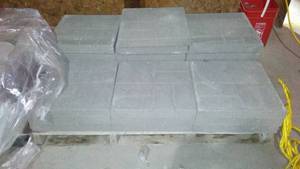 lot 670 image: Square Paver Blocks 18x18x2- (25)