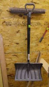 lot 738 image: Shovel, Hanger And Broom