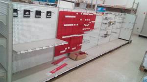 lot 808 image: 5 sections of 4 feet retail shelving front and back