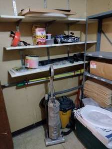 lot 484 image: Huge Lot -Janitorial.