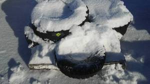 lot 772 image: (4) Skid Steer Tires.