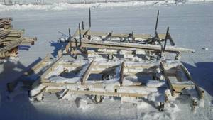 lot 773 image: (4) Units Of Rolling Metal Framework.