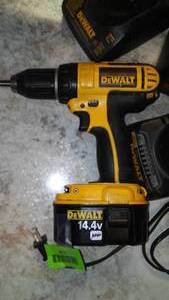lot 851 image: DeWalt Drill 14.4. with Batteries and Chargers