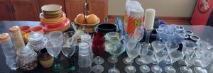 lot 495 image: Household Decor, Glass and more.