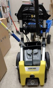 lot 842 image: Pressure Washer Karcher 2000 PSI 1.3 GPM