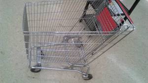 lot 815 image: Shopping cart