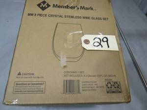 lot 29 image: Members Mark 8-Piece Stemless Crystal Wine Glass Set
