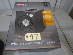 lot 47 image: Vornado VMH300 Whole Room Metal Heater with 2 Heat Settings and Adjustable Thermostat, Storm Gray