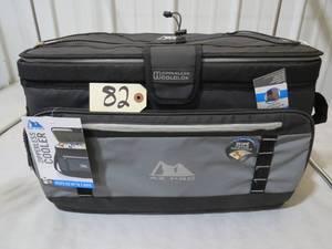 lot 82 image: AZ Pro 48 Can Zipperless Cooler