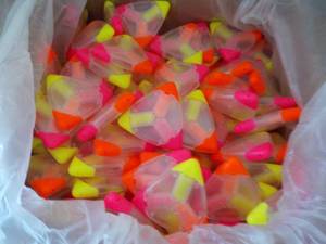 Case of 300 Triangular Highlighters...