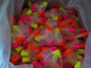 Case of 300 Triangular Highlighters...
