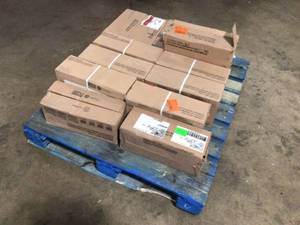 lot 22 image: Lot of assorted gray ceramic tiles various sizes and conditions customer returns
