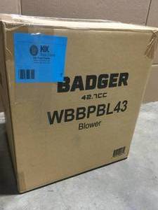BADGER Super-Duty 190 MPH 550 CFM 43 cc Gas Full Crank 2-Cycle Back Pack Leaf Blower review pictures