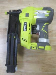 RYOBI ONE 18V 18-Gauge Cordless AirStrike Brad Nailer (Tool Only) P320