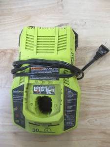 Ryobi P117 One 18 Volt Dual Chemistry IntelliPort Lithium Ion and NiCad Battery Charger (Battery Not Included, Charger Only)