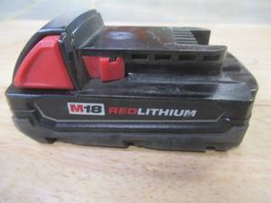 Milwaukee M18 18-Volt Lithium-Ion Compact Battery Pack 1.5Ah