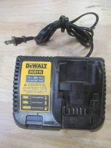 DEWALT 12-Volt to 20-Volt Lithium-Ion Battery Charger