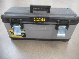 26 in x 10 in x 12 in Stanley Tool Box