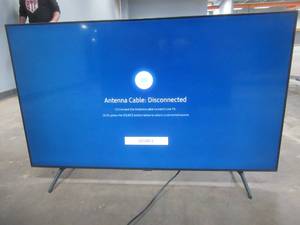 lot 3 image: SAMSUNG 55 Class 4K Crystal UHD (2160P) LED Smart TV with HDR