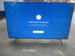 lot 31 image: Samsung - 65 Class 7 Series LED 4K UHD Smart Tizen TV ModelUN65TU7000FXZA