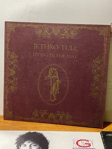 lot 41 image: Vinyl Albums