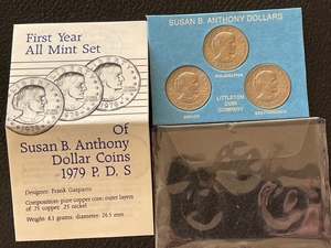 lot 8 image: Susan B. Anthony Dollars Mint Set