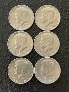 lot 9 image: Kennedy Half Dollars