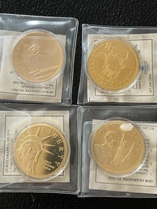 lot 49 image: Statue of Liberty Commemorative Coins