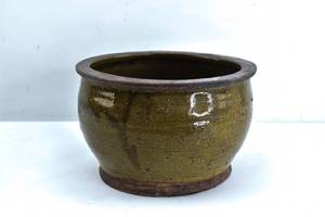 lot 62 image: Antique Green Ceramic Planter or Jardinier
