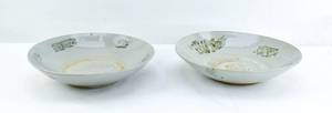 lot 75 image: 2 Antique Chinese Platters - Late Ming Early Qing