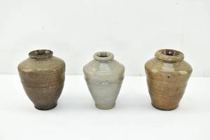 lot 50 image: 3 Chinese Shipwreck Vases Early Ming Period