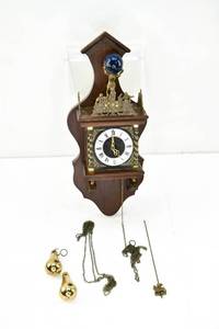 lot 101 image: Vintage Dutch Nu Elck Syn Sin Wall Clock