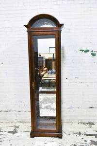 lot 173 image: Wood & Glass Curio Cabinet