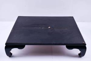 lot 381 image: Japanese Wood Stand