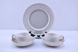 lot 377 image: Set of Royal Creamware China Tea Service Made in England