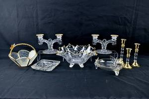 lot 394 image: 9 pc. Glass Items w Gold Trim