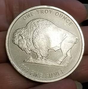 1 TROY OZ .999 FINE SILVER INDIAN BUFFALO ROUND