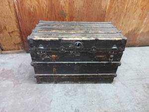 Vintage Chest