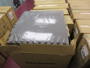 lot 328 image: NEW INTERLOCKING FITNESS FLOORING