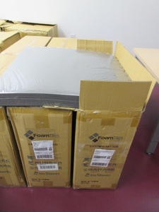lot 321 image: NEW INTERLOCKING FITNESS FLOORING